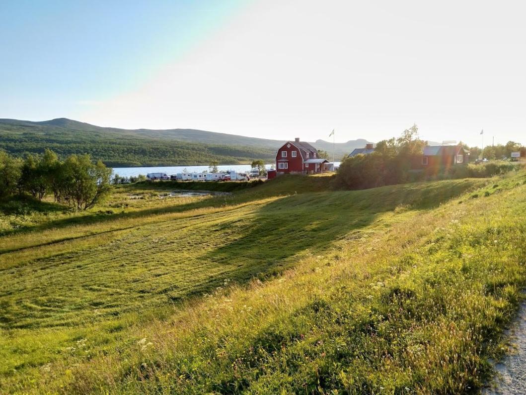 Fjallnaes Camping & Lodges Ostra Malmagen Exterior foto